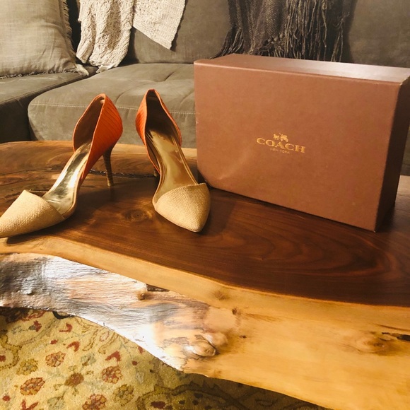 Coach pumps - Picture 2 of 8